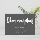 Minimalistische moderne Drehbuch zwei Foto Save th Einladung (Stehend Vorderseite)