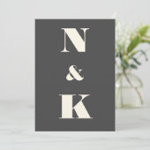 Minimalistische moderne Monogram Black and White W Einladung (Stehend Vorderseite)