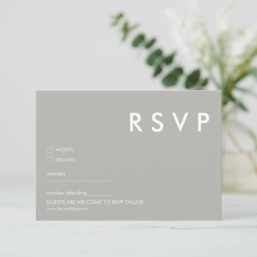 Minimalistische moderne RSVP-Karte | Gray Wedding Einladung (Stehend Vorderseite)