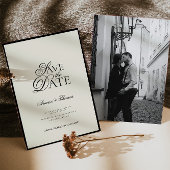 Minimalistische moderne Schrift Save the Date Hoch Einladung