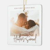 Minimalistische moderne Schrift | Weihnachtsschnee Keramikornament (Links)