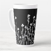 Minimalistische moderne Schwarz-weiße Doodblüte Milchtasse (Linke Ecke)