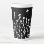 Minimalistische moderne Schwarz-weiße Doodblüte Milchtasse (Vorderseite)