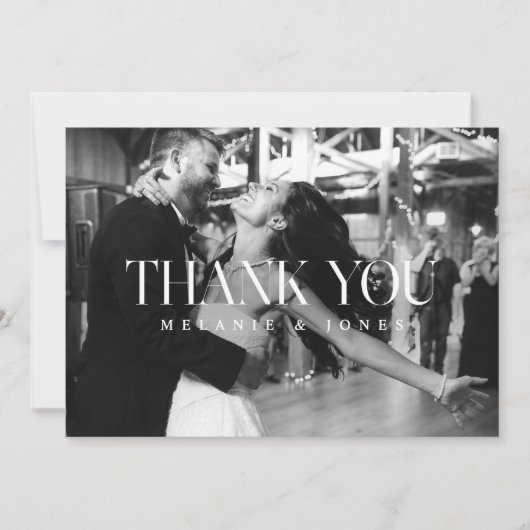 Minimalistische moderne Typografie Schwarz-weiße H Dankeskarte (Vorderseite)