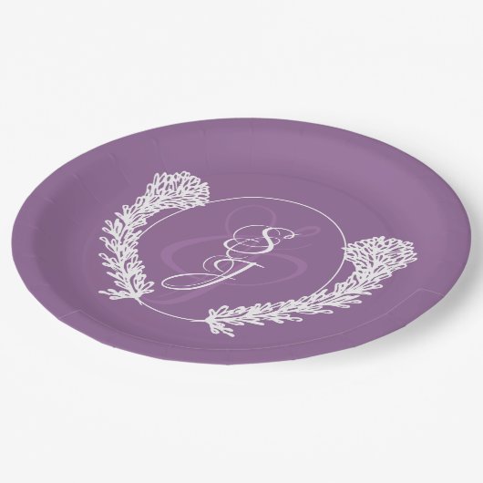 Minimalistische Monogram Lavender Lila Wedding Pappteller (Schrägansicht)
