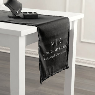 Minimalistische Monogramm oder Hinzufügen von Logo Mittelgroßer Tischläufer
