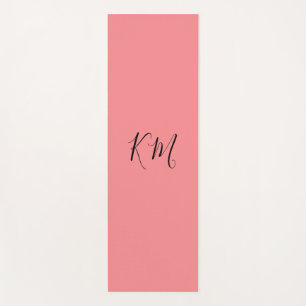 Minimalistische Monogramm schwarze Initialen rosa  Yogamatte
