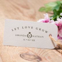 Minimalistische Namen und Datum des Hochzeitsrings