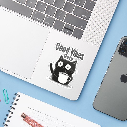 Minimalistische Niedliche Black Cat Positive Kaffe Aufkleber (Laptop mit iPhone)