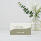 Minimalistische Olive Green QR Code Business Card Visitenkarte (Stehend Vorderseite)