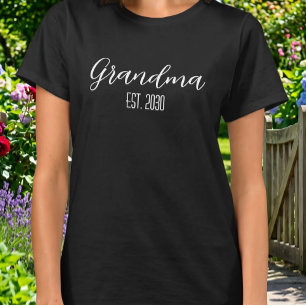 Minimalistische Oma Etablierte Weiße Schrift Text T-Shirt