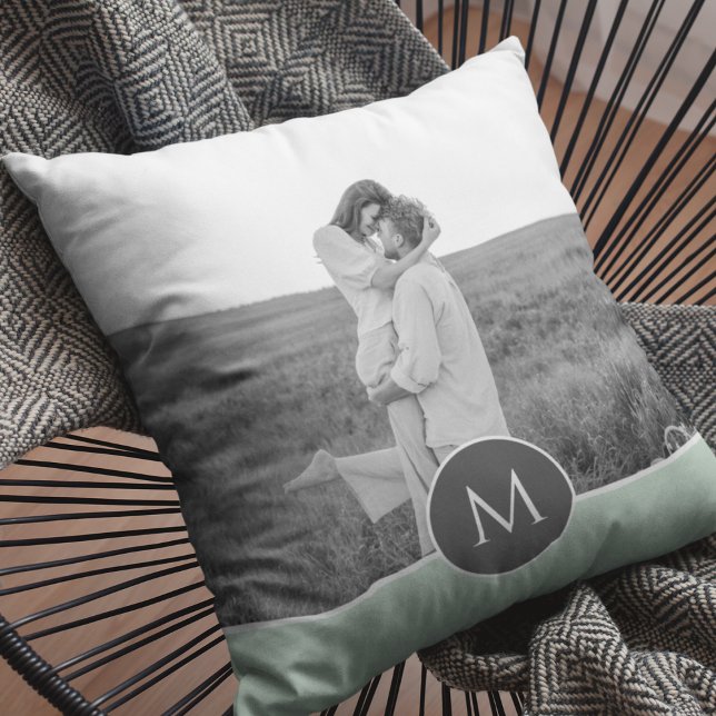 Minimalistische Pastel Minze Personalisiert Name & Kissen (Von Creator hochgeladen)