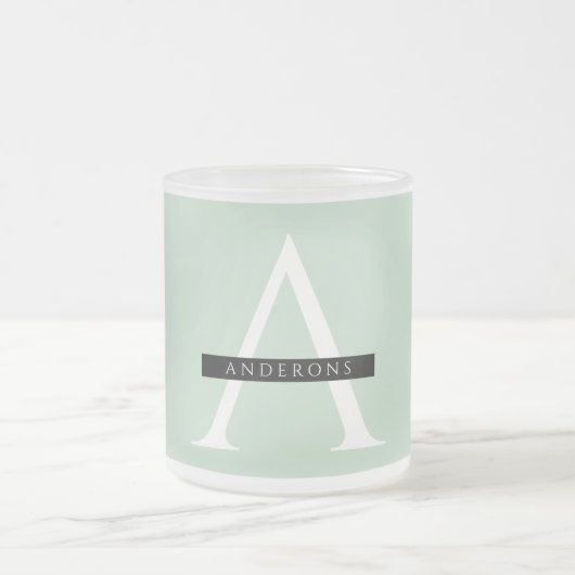 Minimalistische Pastel Minze Personalisierter Name Mattglastasse (Mittel)