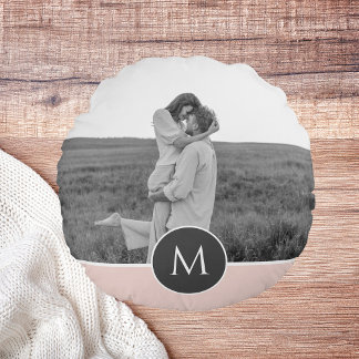 Minimalistische Pastete Rosa Personalisierter Name Rundes Kissen