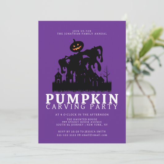 Minimalistische Pumpkin Spooky Carving Party Hallo Einladung (Stehend Vorderseite)