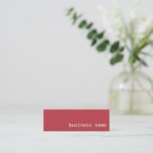 Minimalistische Red and Black Business Card Mini Visitenkarte (Stehend Vorderseite)