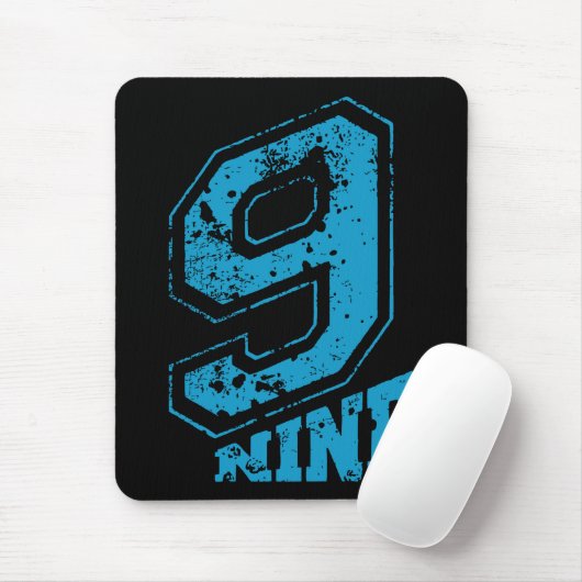 Minimalistische Retro Typografie Blue Number Nine Mousepad (Mit Mouse)