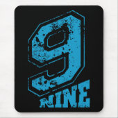 Minimalistische Retro Typografie Blue Number Nine Mousepad (Vorne)