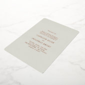 Minimalistische Rose Goldtypografie Hochzeit Folieneinladung (Gedreht)