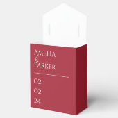 Minimalistische Rote Gastgeschenk Hochzeit Geschenkschachtel (Geöffnet)