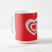Minimalistische rote Tasse mit Herz-Muster (Vorderseite Links)