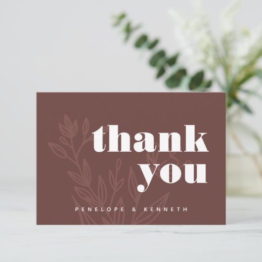 Minimalistische Rustikal-Braun-Blumenzeremonie Dankeskarte (Stehend Vorderseite)
