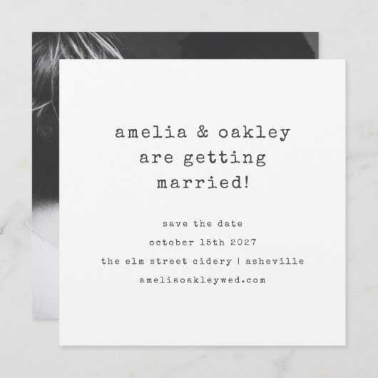 Minimalistische Schreibmaschine Black Kraft Weddin Save The Date (Vorne/Hinten)