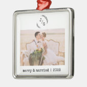 Minimalistische Schreibmaschinenmonogramm fröhlich Ornament Aus Metall (Links)