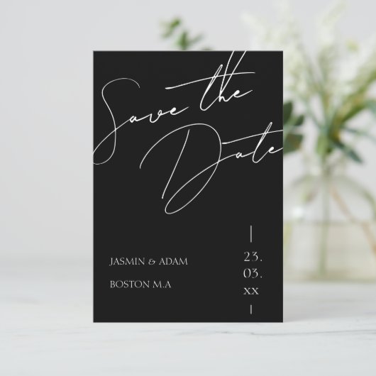 Minimalistische Schwarz-Script-Hochzeit Save The Date (Stehend Vorderseite)