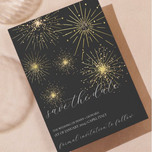 Minimalistische Schwarz- und GoldFireworks Save th Einladung