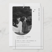Minimalistische Schwarz-Weiß-2-Foto-Arch-Hochzeit Save The Date (Rückseite)