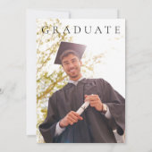 Minimalistische Schwarz-Weiß-Graduierungspartei Einladung (Rückseite)