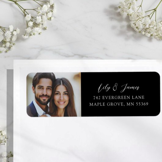 Minimalistische Schwarz-Weiß-Hochzeit 