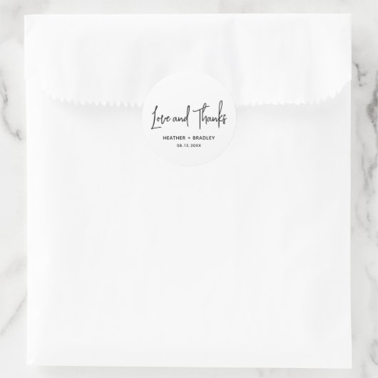 Minimalistische Schwarz-Weiß-Hochzeit Runder Aufkleber (Tasche)