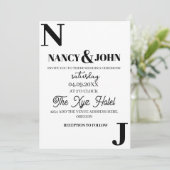 Minimalistische Schwarz-Weiß-Hochzeitsmonogramm Einladung (Stehend Vorderseite)