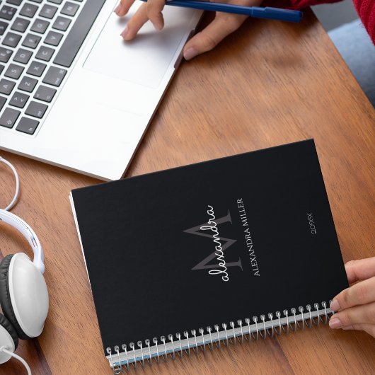 Minimalistische Schwarz-Weiß-Monogramm-Bezeichnung Planer