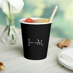 Minimalistische Schwarz-Weiß-Monogramm-Hochzeit Pappbecher