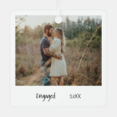 Minimalistische Schwarz-weiße Verlobung Foto Verlo Ornament Aus Metall (Vorderseite)