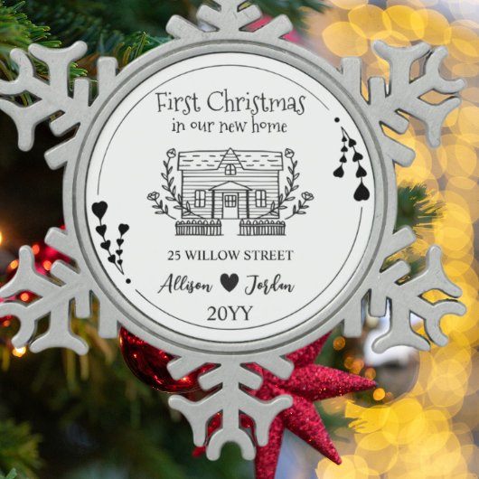 Minimalistische Schwarzweiß-Zuhause Schneeflocken Zinn-Ornament