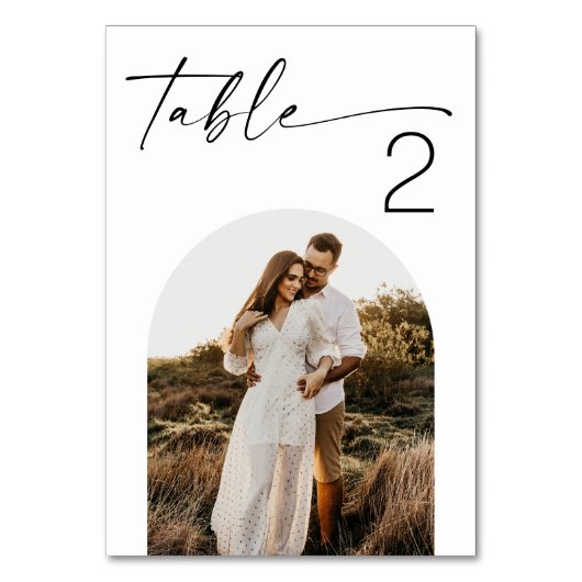Minimalistische Script-Hochzeit | Elegantes Arch-F Tischnummer (Vorderseite)