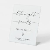 Minimalistische Snacks für späte Nächte Sockelschild (Vorderseite)