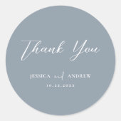 Minimalistische staubblaue und weiße einfache Hoch Runder Aufkleber (Vorderseite)