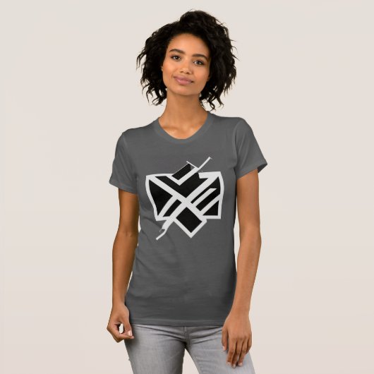 Minimalistische Streetwear-Logo T-Shirt (Vorne ganz)