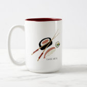 Minimalistische Sushi-Rolls-Sake & Chopsticks Zweifarbige Tasse (Links)
