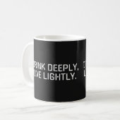 Minimalistische Tasse - "Trink tief, lebe leicht" (Vorderseite Links)