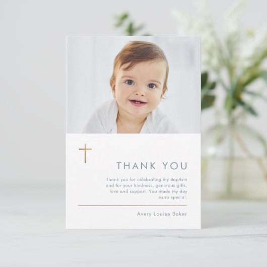 Minimalistische Taufe des modernen Goldkreuzkreuze Dankeskarte (Stehend Vorderseite)