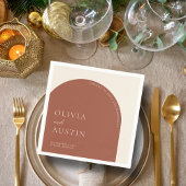Minimalistische Terracotta Arch Cheers Script Wedd Serviette