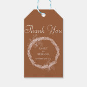 Minimalistische Terracotta boho Burnt Orange Hochz Geschenkanhänger (Vorderseite)