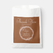 Minimalistische Terracotta boho Burnt Orange Hochz Geschenktütchen (Vorderseite)