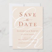Minimalistische Terracotta Monogram & Foto Wedding Save The Date (Vorderseite)